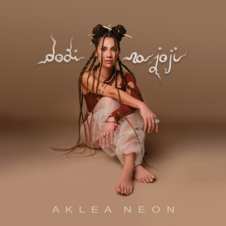 Aklea Neon objavila prvi album &quot;Dođi na joji&quot;