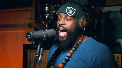Da Fuchaman &amp; Little Lion Sound - "Get Out Of My Way"